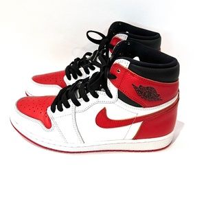 NIKE Air Jordan 1 High OG Chicago White University Red Sneaker -Size 8.5